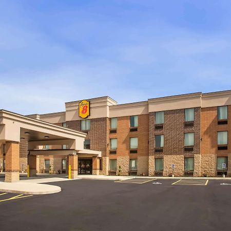 Super 8 By Wyndham St. Louis North Hotel Eksteriør billede