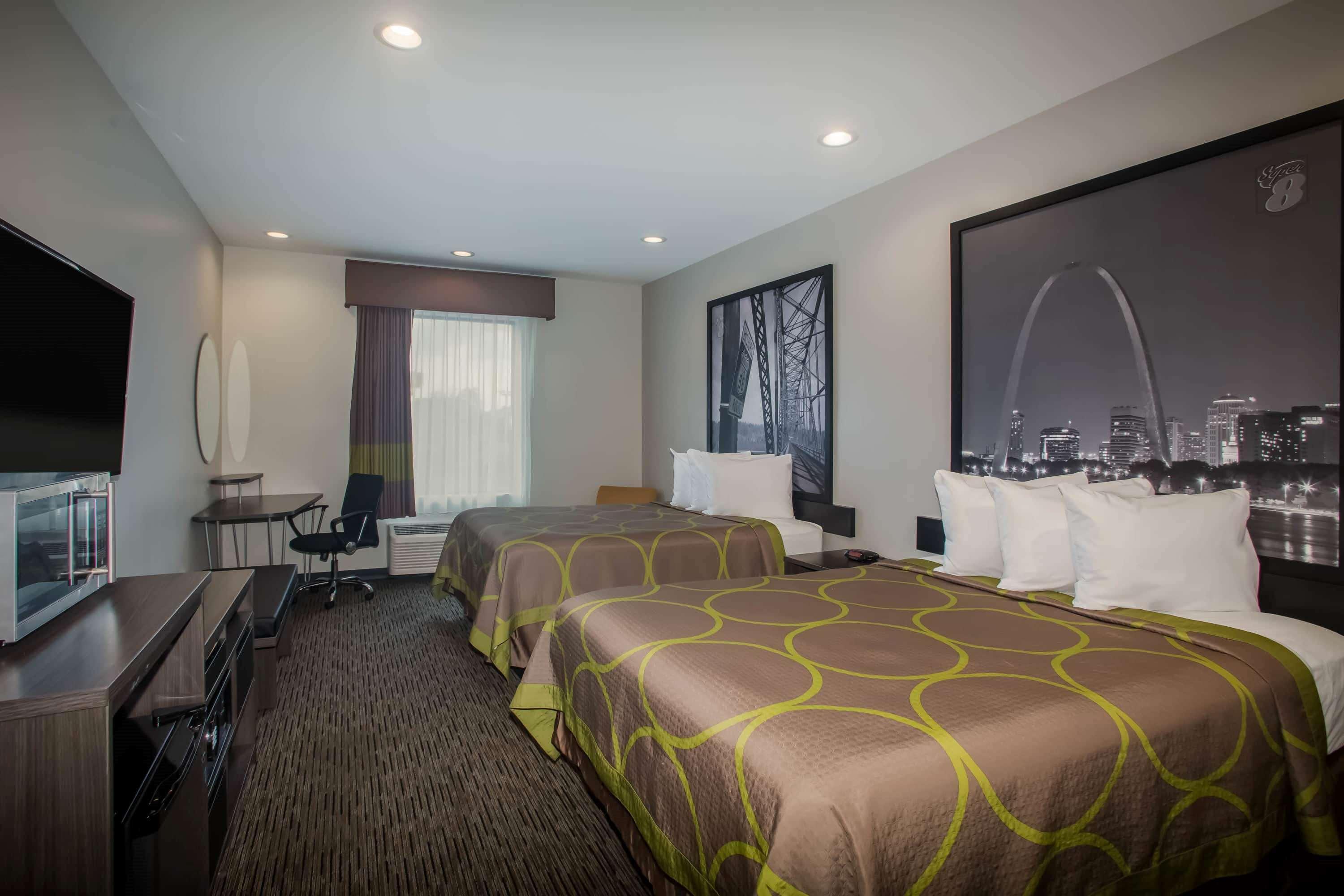 Super 8 By Wyndham St. Louis North Hotel Eksteriør billede